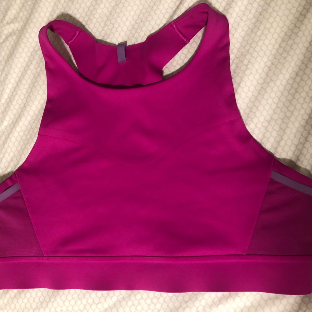 Brooks sports bra